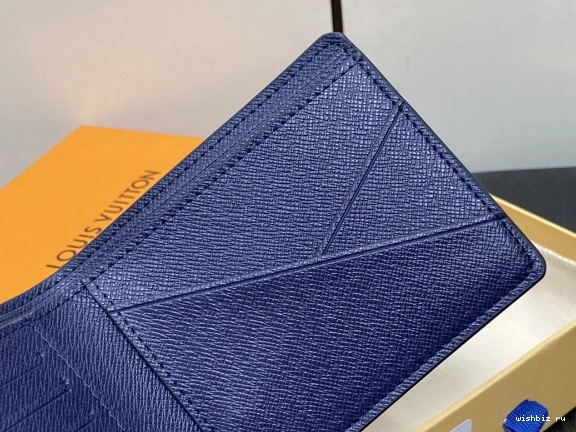 WIS MULTIPLE WALLET-11.5*9*1.5cm LOUIS VUITTON 1004